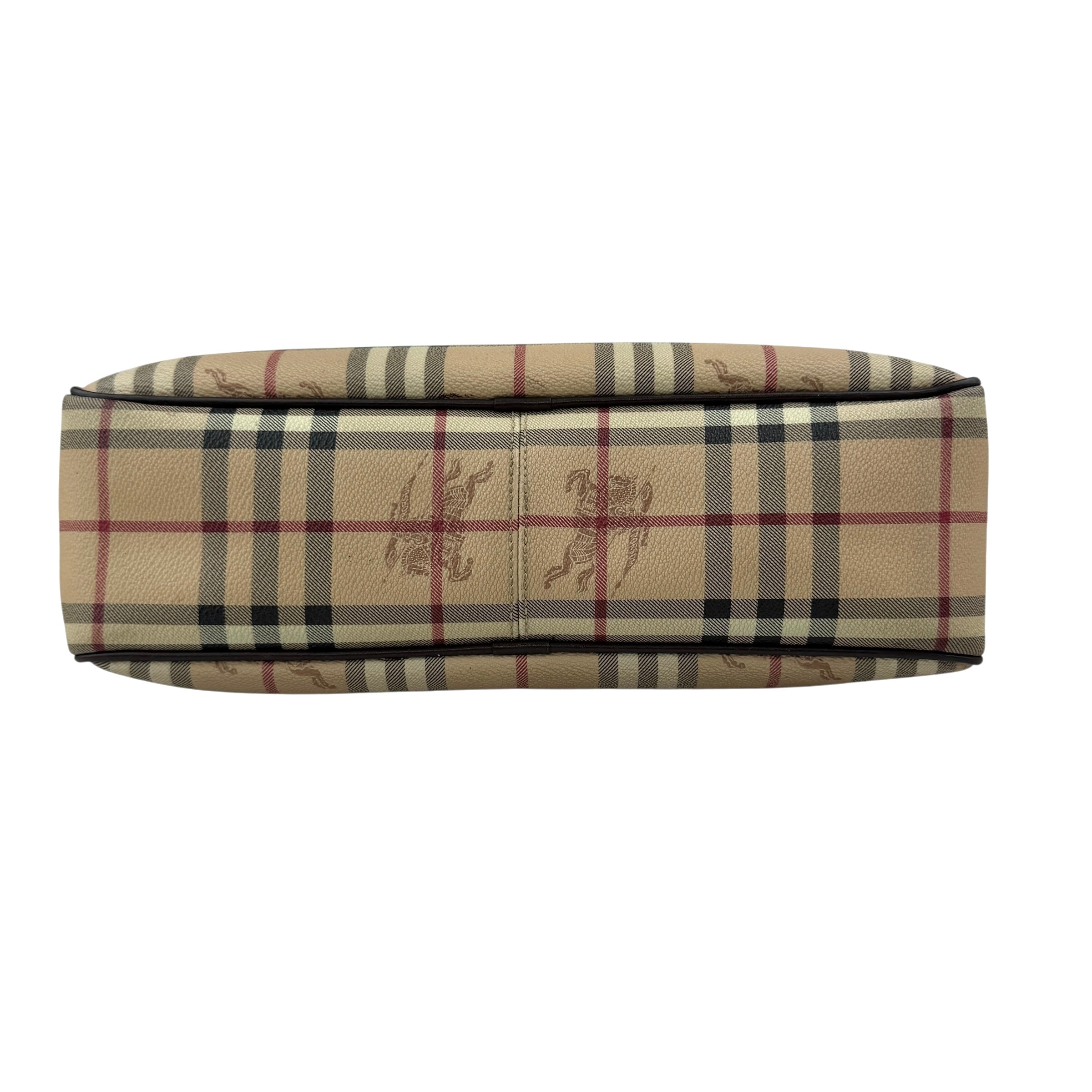 burberry house check shoulder bag bottom