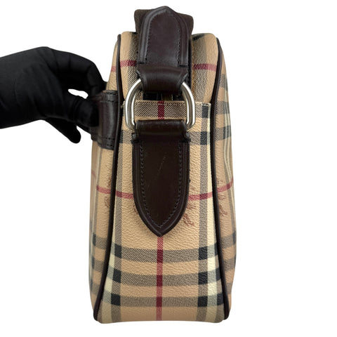 burberry house check shoulder bag right