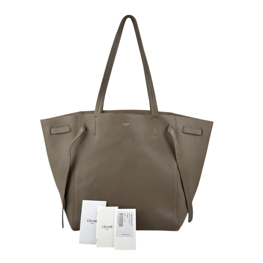 celine medium phantom cabas tote accessory
