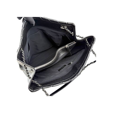Chanel Black Quilted Iridescent Calfskin Leather Medium Tote Bag