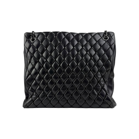 Chanel Black Quilted Iridescent Calfskin Leather Medium Tote Bag