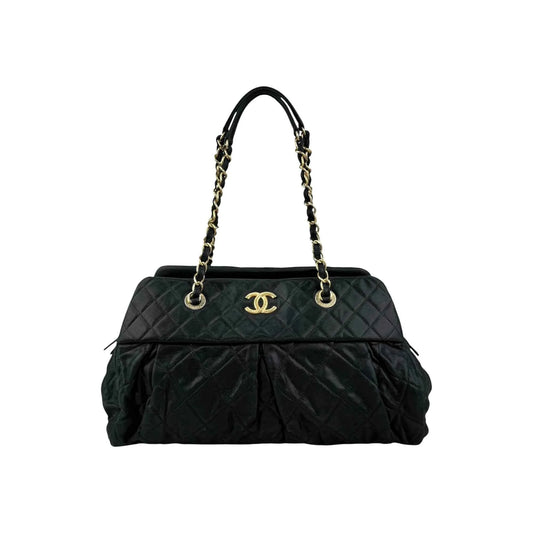 Chanel Chic Quilt Velvet Leather Bowling Bag