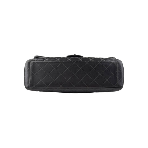 Chanel Classic Maxi flap shoulder bag