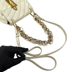 chloe drew bijou quilted shoulder bag handle detail