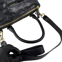 givenchy black sheepskin leather medium pepe pandora bag handle detail