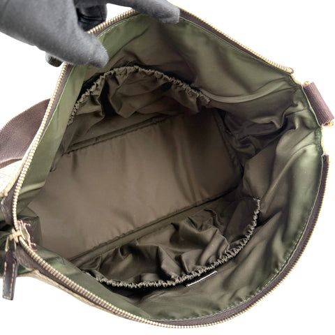 gucci beige gg supreme coated canvas baby diaper bag inside