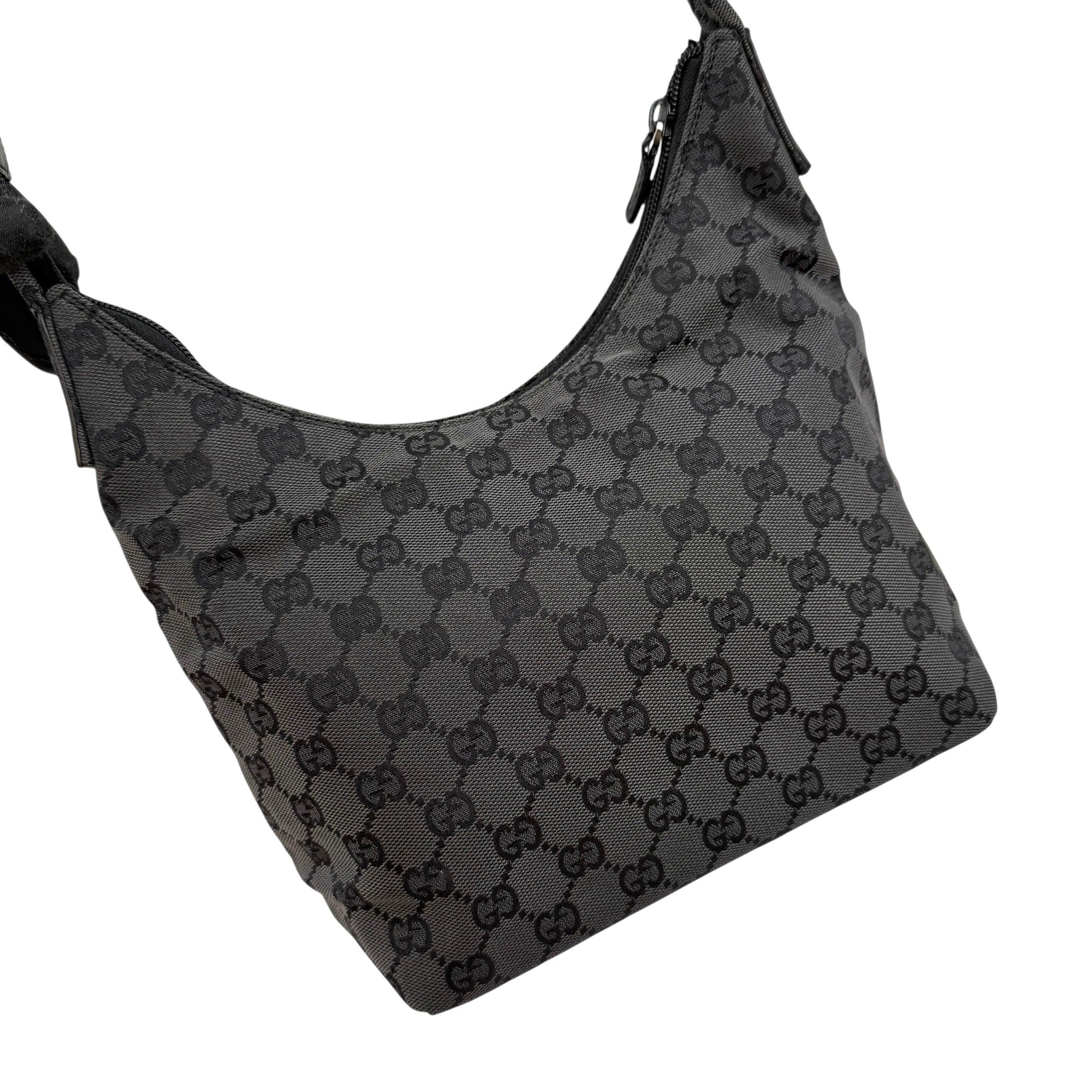 gucci gg canvas shoulder bag black left