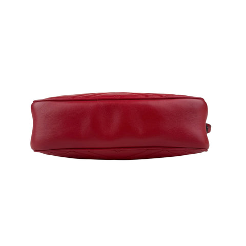 gucci gg marmont matelasse shoulder bag bottom