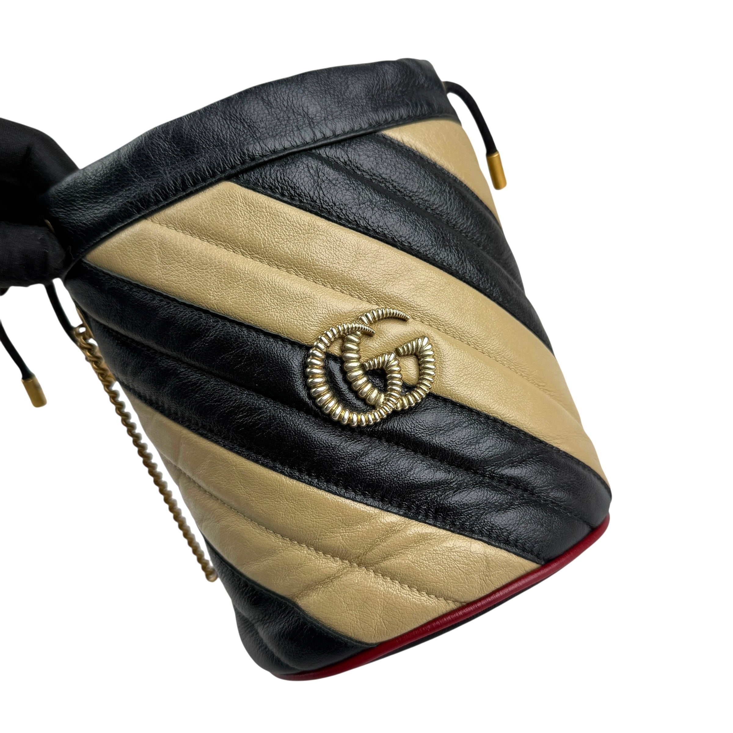 gucci gg marmont mini bucket bag left front 45