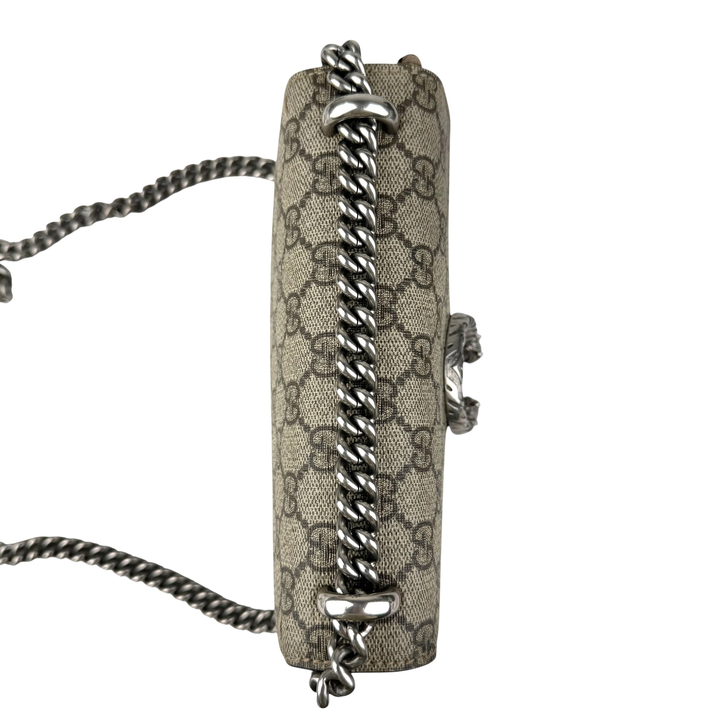 gucci gg supreme dionysus super mini bag top