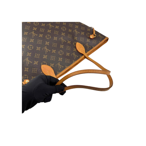 Louis Vuitton Monogram Neverfull MM Tote Bag