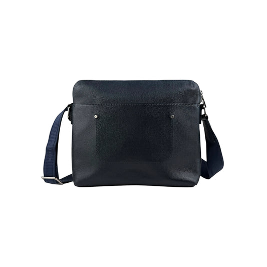 Louis Vuitton Taiga Grigori Messenger