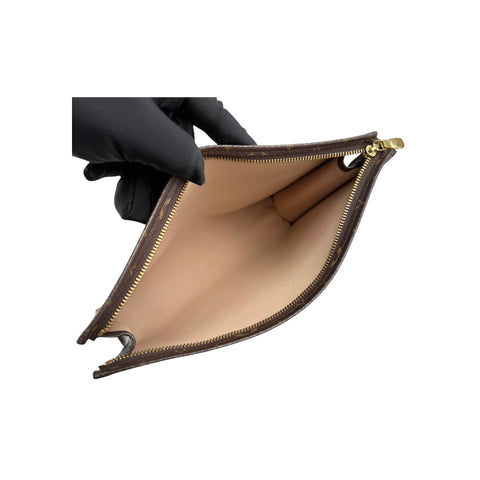 Louis Vuitton Toiletry Pouch 26 in Monogram, Canvas