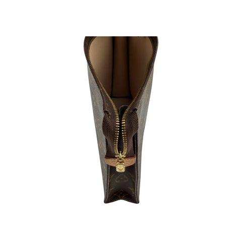Louis Vuitton Toiletry Pouch 26 in Monogram, Canvas