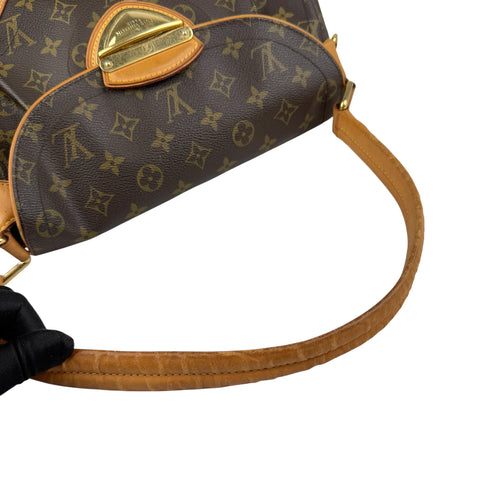 louis vuitton beverly shoulder bag handle detail