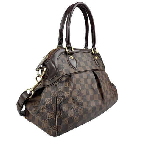 louis vuitton damier canvas trevi bag left