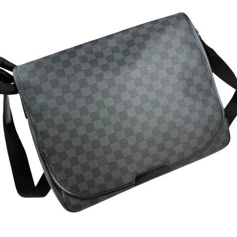 louis vuitton daniel messenger bag left front 45