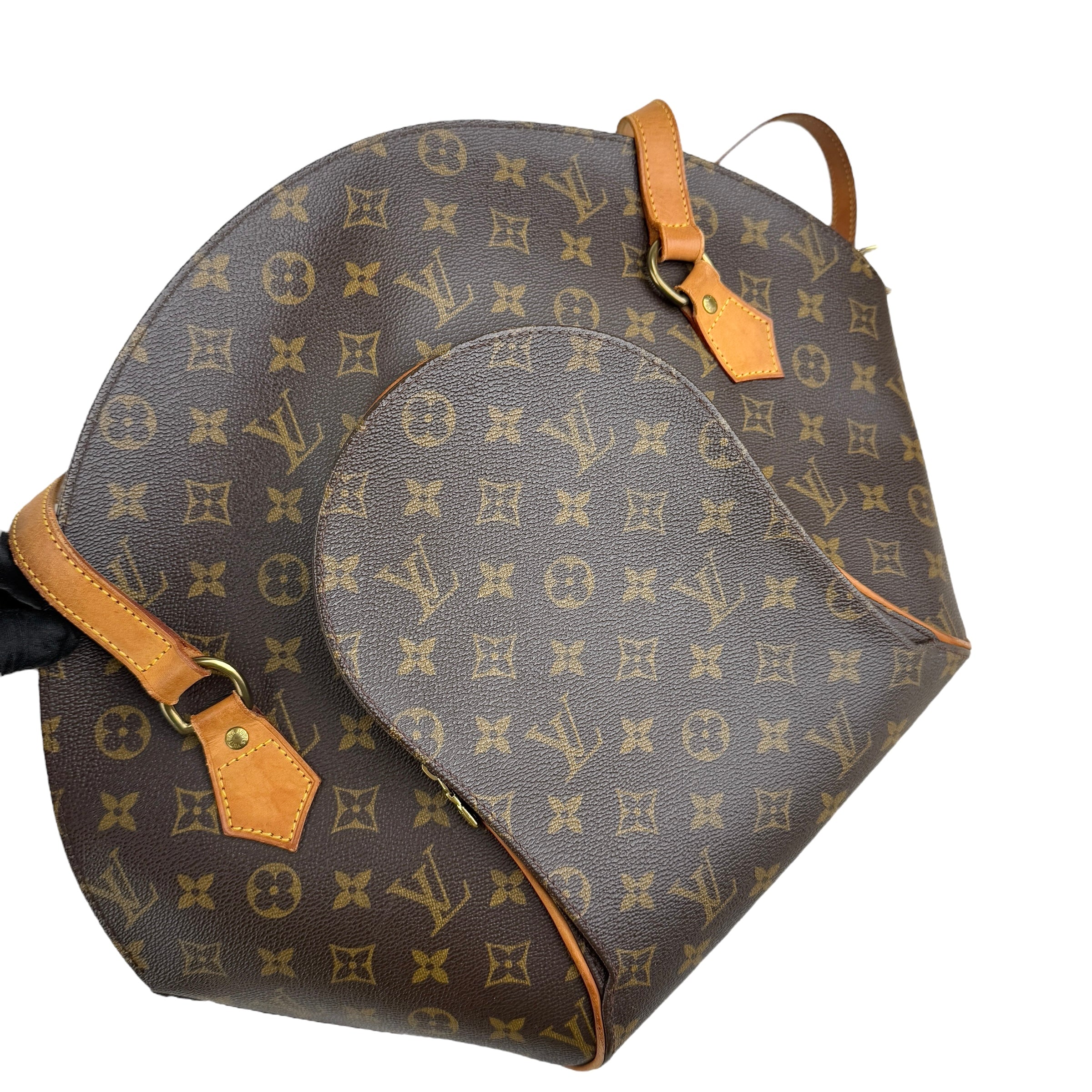 louis vuitton ellipse monogram shoulder bag right front 45