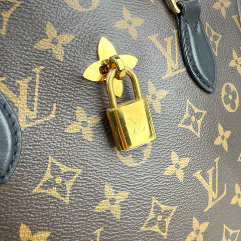 louis vuitton monogram canvas flower tote bag hardware detail
