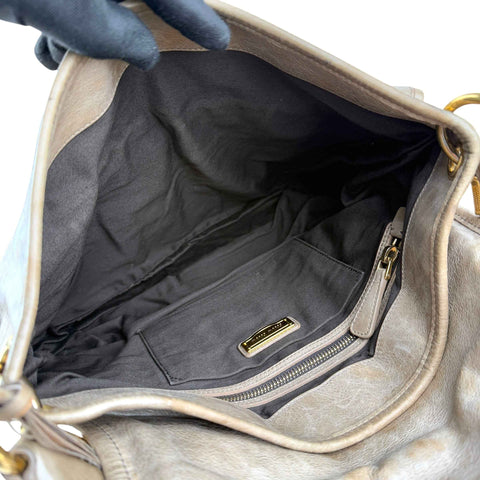miu-miu-matelasse-leather-handbag-inside