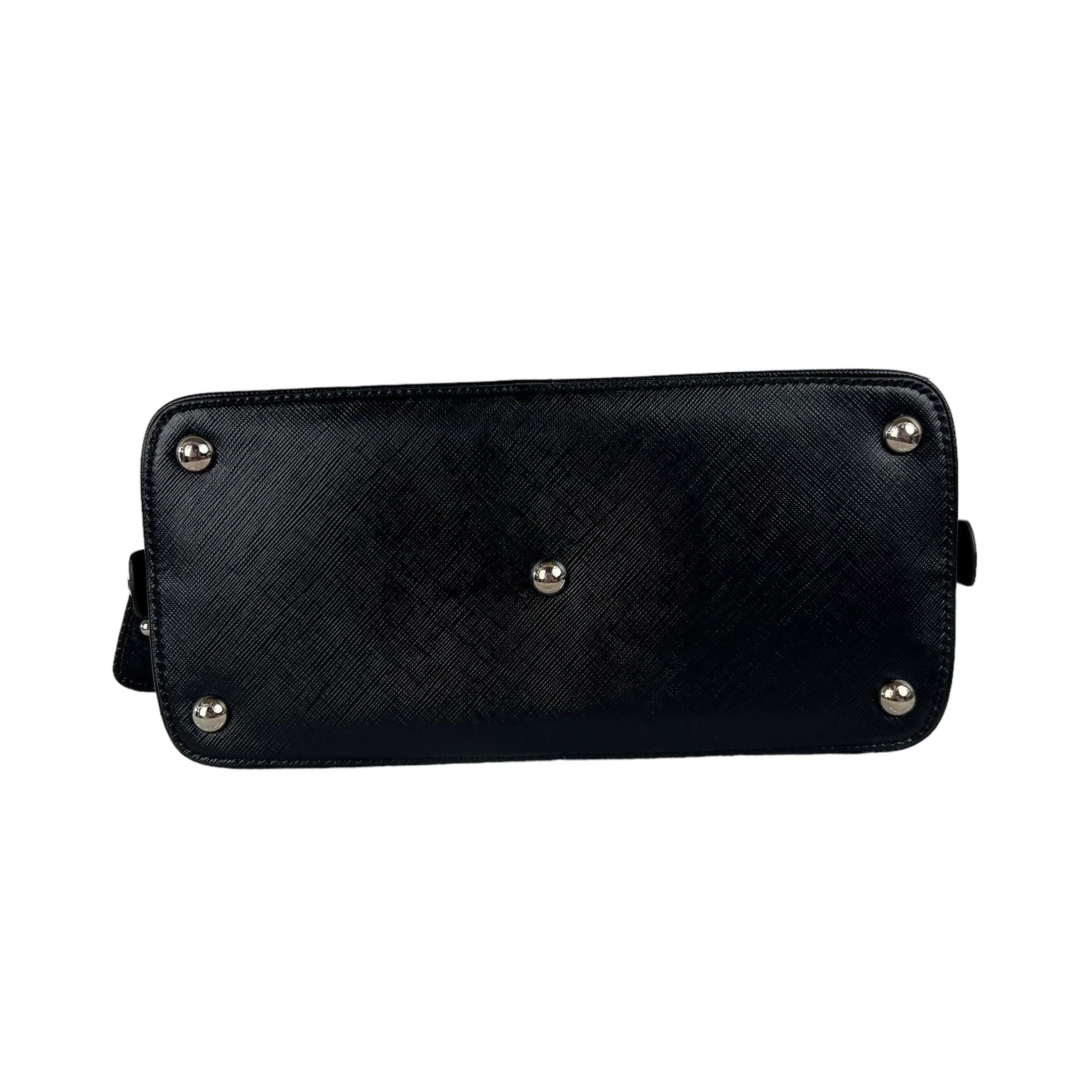 Salvatore Ferragamo Leather Handbag - bags