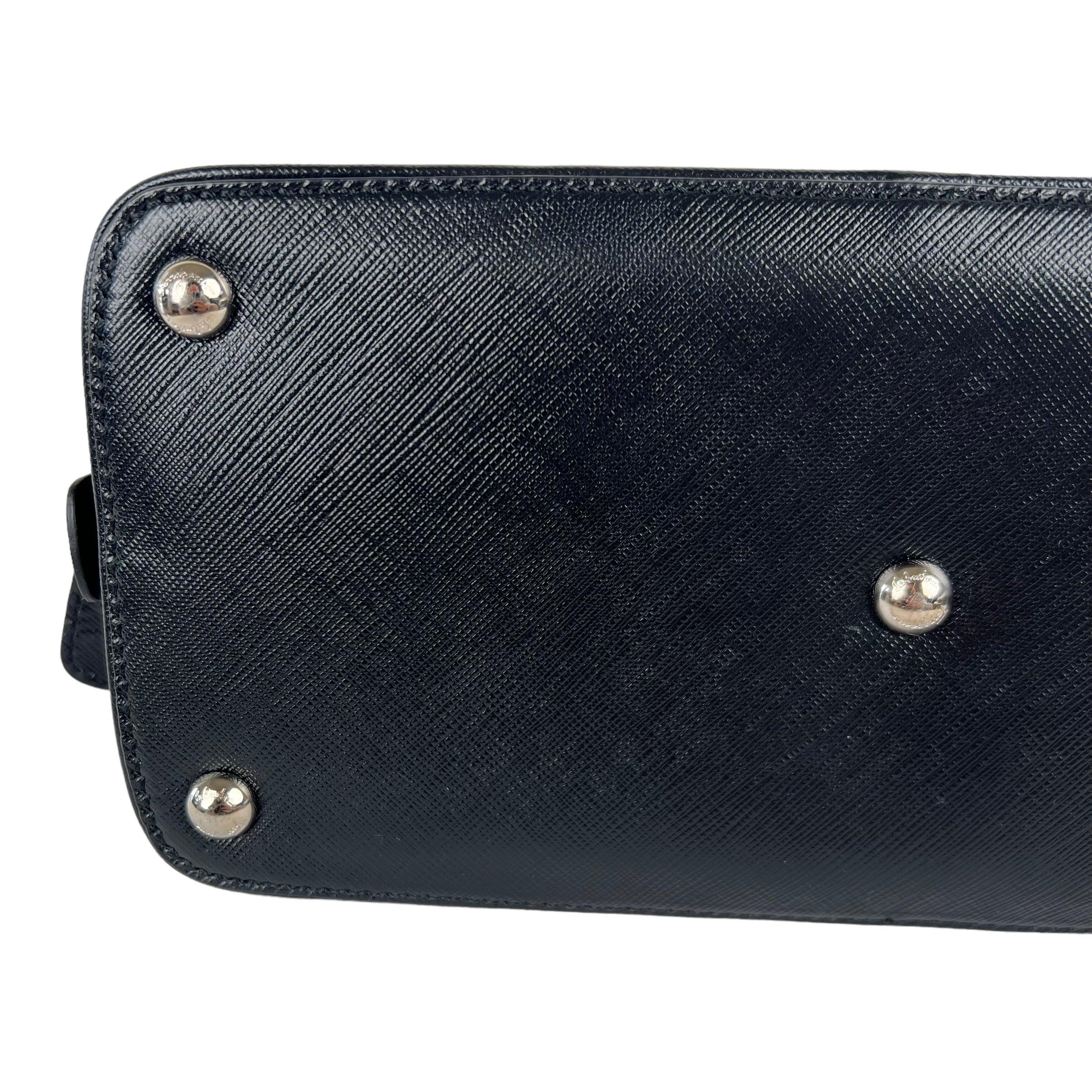 Salvatore Ferragamo Leather Handbag - bags